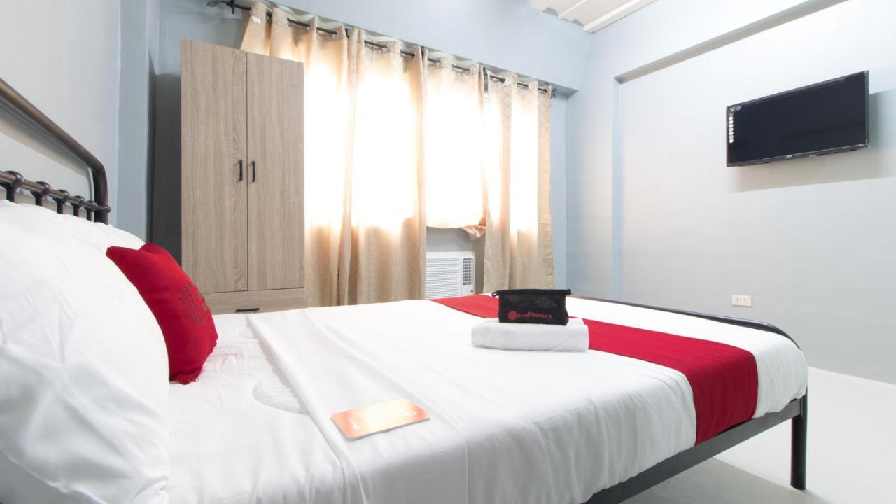Hotel Reddoorz @ Sunfields Lipa Batangas à Lipa City Extérieur photo